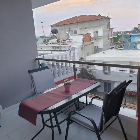 M & M Red Luxury Apartment Paralia Katerinis