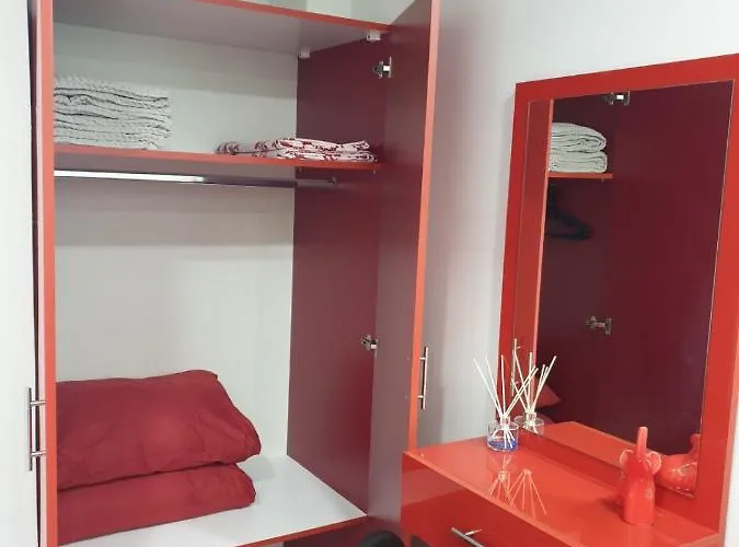 Lägenhet M & M Red Luxury Paralía