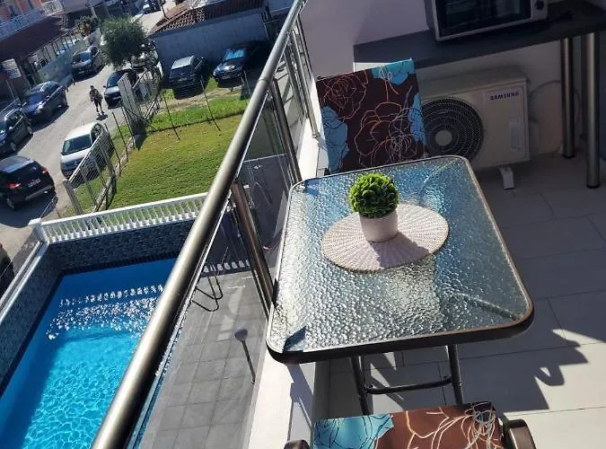 Lägenhet M & M Red Luxury