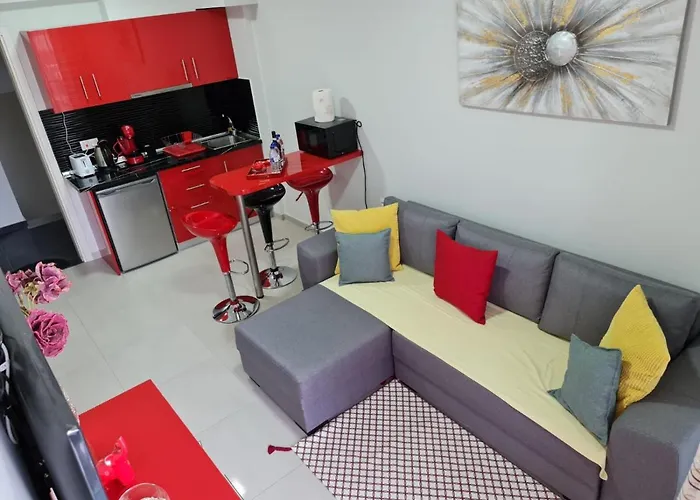 Lägenhet M & M Red Luxury Paralía